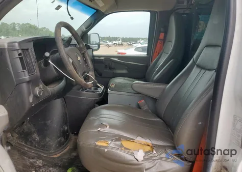 2013 Chevrolet Express G2500 из США, поврежденный, VIN 1GCWGFCA1D1903299